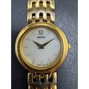 Vintage Seiko Watch Women 21mm Gold Tone 4N00-1349 Round Dial Pearl Dial